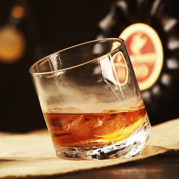 Poševni Stolp v Pisi Poševno Dno, Viski, Vino, Rock Stekla Za Bar NMD Žganje Snifer Chivas Whisky Pitje Skodelico Verre a Vin Slike 2