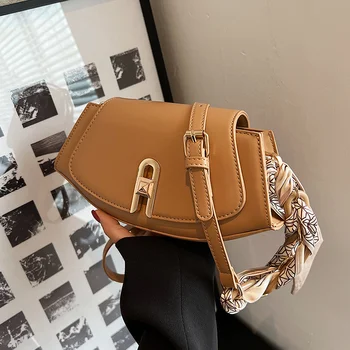 Poletje nišo vrečko žensk 2022 nov modni premije za ženske torba retro torba tujih slog vsestranski messenger bag