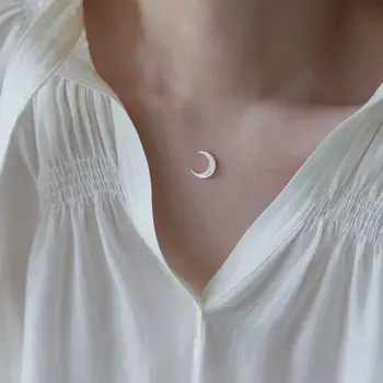 Elegantna Zasnova Naravne Lupini Crescent Moon Obesek Preprost Nevidno, Ribolov Line Ogrlica za Ženske, Dekleta Nakit Darilo